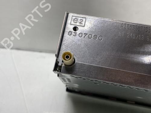 Used Radio Radio PEUGEOT 207 (WA_, WC_) 1.4 HDi (68 hp) 26212181 26212181