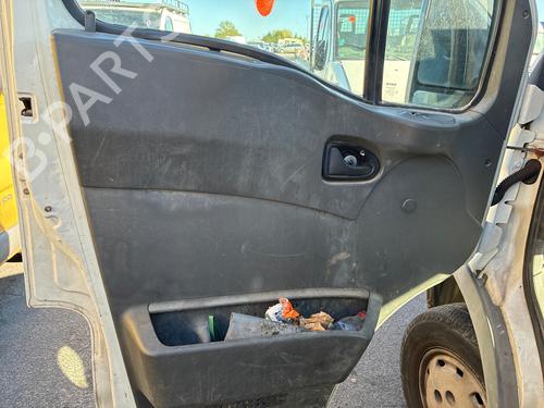 Right front indicator IVECO DAILY III Van 29 L 12 V (ALKA41A2, ALLA52A2, ALKA42A2) | BP38066671C33 - Image 22