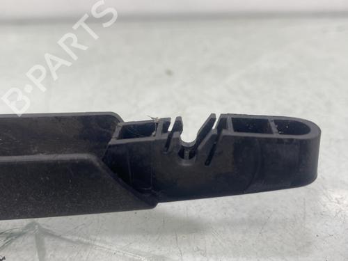 Used Rear windshield wiper arm Rear windshield wiper arm PEUGEOT 308 I (4A_, 4C_) 1.4 16V (98 hp) 31046410 31046410