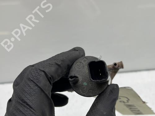 washer-pump-renault-arkana-i-lcm_-ldn_-2019-25813902 main image