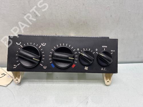 Used Climate control Climate control 38270347 38270347