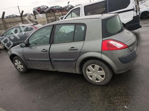 Fuse box RENAULT MEGANE II (BM0/1_, CM0/1_)  | BP19995744E1 