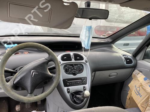 Right front door CITROËN XSARA PICASSO (N68) 1.6 HDi | BP21961050C3