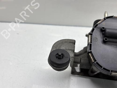 front-wiper-motor-vw-golf-plus-v-5m1-521-2004-2005-2006-2007-2008-2009-2010-2011-2012-2013-31211835 main image