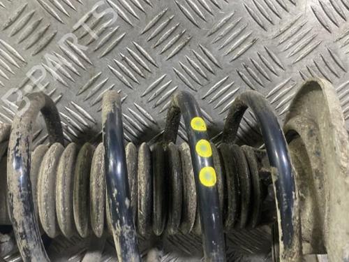 Used Right front shock absorber Right front shock absorber PEUGEOT 3008 I MPV (0U_) [2009-2017] 19950565 19950565