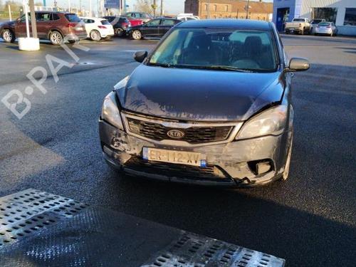 Front wiper motor KIA CEE'D Hatchback (ED) 1.6 CRDi 90 | BP20025639M29 