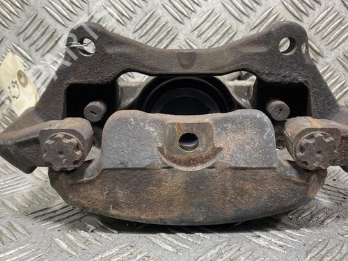 Używane Zacisk hamulca przedniego lewego AUDI Q5 (8RB) 2.0 TDI quattro (170 hp) 28704677