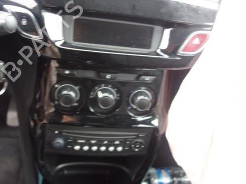 Left front door CITROËN C3 II (SC_) 1.4 HDi 70 (SC8HZC, SC8HR0, SC8HP4) | BP27539771C2 