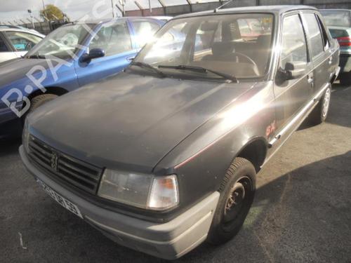 Used Parts PEUGEOT 309 I (10C, 10A) 1.6 (80 hp) 1813726