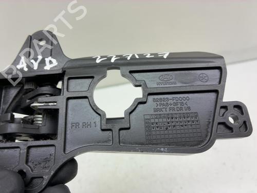 Front right interior door handle HYUNDAI i30 (FD) 1.6 CRDi | BP39996194I14 - Image 3