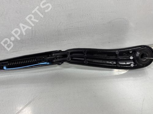 Used Front windshield wiper arm Front windshield wiper arm 30316667 30316667