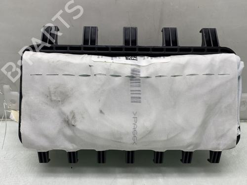 Used Passenger airbag RENAULT CLIO V (B7_) 1.5 Blue dCi 100 (B7AD) (101 hp) 26152684
