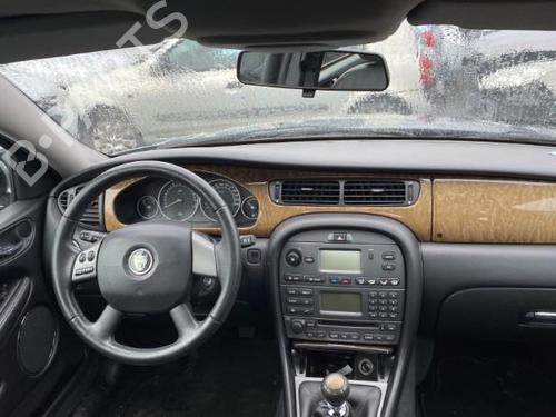 Left front door JAGUAR X-TYPE I (X400) 2.0 D | BP24519338C2 