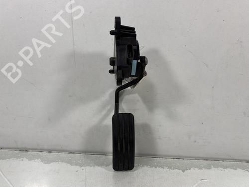 Used Pedal RENAULT CLIO III (BR0/1, CR0/1) 1.5 dCi (C/BR0G, C/BR1G) (68 hp) 30872140