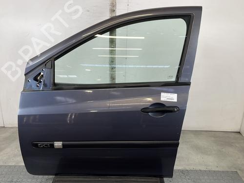 Used Left front door RENAULT CLIO III (BR0/1, CR0/1) 1.5 dCi (BR17, CR17) (86 hp) 30200745