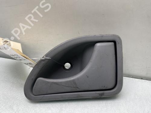 Højre fortil invendig håndtag RENAULT TWINGO I (C06_) 1.2 (C066, C068) (58 hp) 30107260