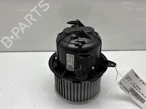 Used Heater blower motor PEUGEOT 208 II (UB_, UP_, UW_, UJ_) 1.2 PureTech 75 (75 hp) 29897358