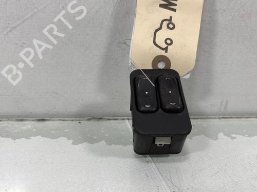Interrupteur de vitre avant gauche OPEL CORSA C (X01) 1.3 CDTI (F08, F68) (70 hp) 30791194