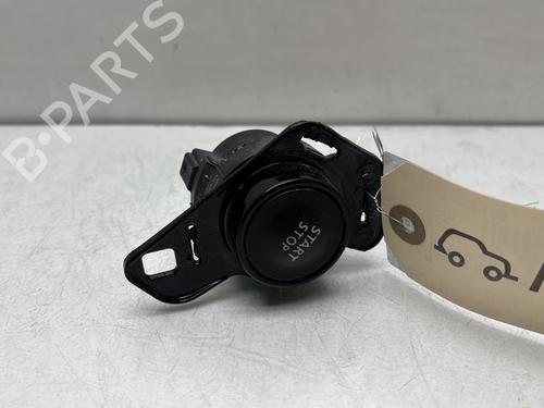 Used Switch RENAULT MEGANE IV Hatchback (B9A/M/N_) 1.2 TCe 130 (B9MR) (130 hp) 29413539