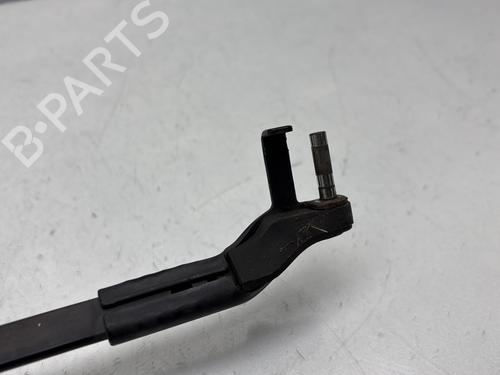 Front windshield wiper arm MERCEDES-BENZ CLS (C219) CLS 320 CDI (219.322) | BP30181084C143 