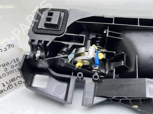 Høyre foran invendig håndtak PEUGEOT 208 II (UB_, UP_, UW_, UJ_) 1.2 PureTech 100 | BP19988891I14 