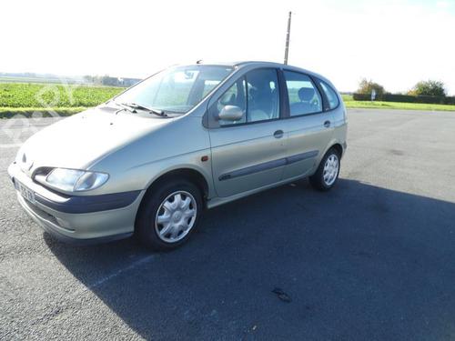 Clignotant avant droit RENAULT MEGANE Scenic (JA0/1_) 1.6 e (JA0F) | BP20013968C33 