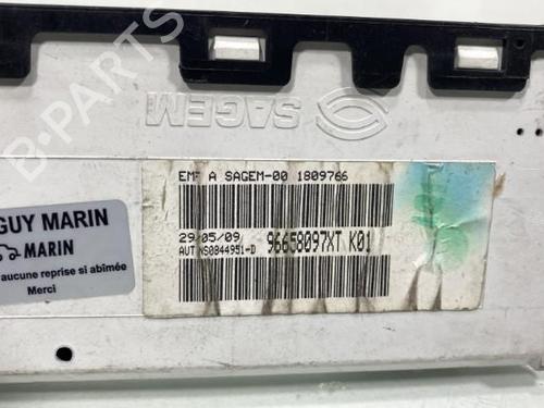 Used Display monitor Display monitor 19984162 19984162
