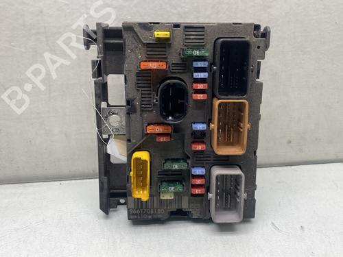 Used Fuse box PEUGEOT 207 (WA_, WC_) 1.4 HDi (68 hp) 28705065