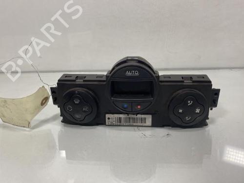 Used Climate control RENAULT MEGANE II Estate (KM0/1_) 1.5 dCi (KM02, KM13) (101 hp) 20006874