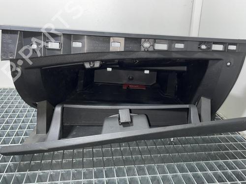 Glove box RENAULT MEGANE III Hatchback (BZ0/1_, B3_) 1.5 dCi (BZ09, BZ0D, BZ1W, BZ29, BZ14) | BP20012329C95 