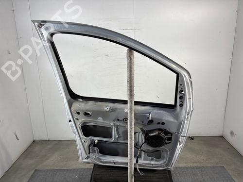 Used Left front door Left front door 37723186 37723186