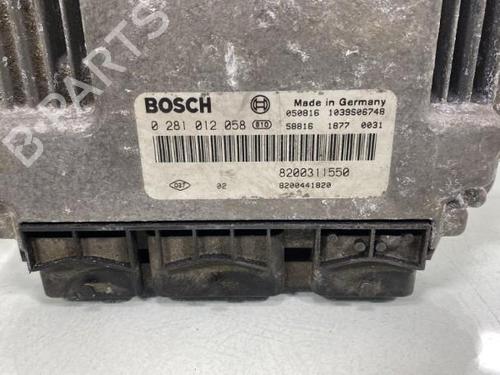 Engine control unit (ECU) RENAULT LAGUNA II (BG0/1_) 2.2 dCi (BG0F) | BP21196886M57 