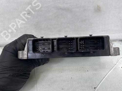 Used Engine control unit (ECU) Engine control unit (ECU) PEUGEOT 207 (WA_, WC_) 1.4 (73 hp) 33948909 33948909