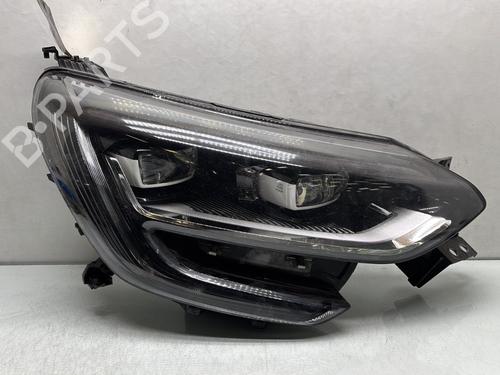 hjre-forlygte-renault-megane-iv-hatchback-b9amn_-2015-31996504 main image