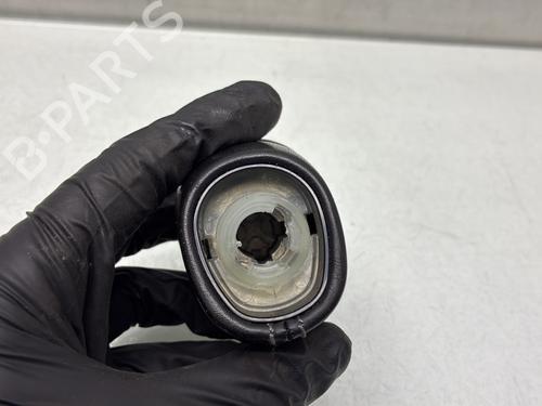 Used Shift knob Shift knob RENAULT KADJAR (HA_, HL_) 1.2 TCe 130 (HLMR) (130 hp) 33711370 33711370