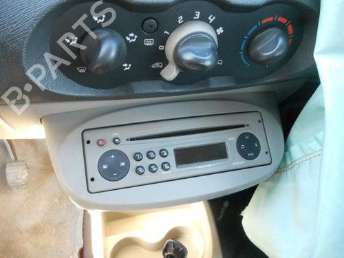 Climate control RENAULT TWINGO II (CN0_) 1.5 dCi (CN0E) | BP19986465I5 