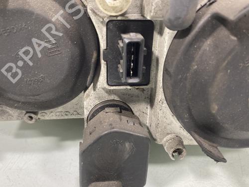 Right headlight VOLVO S40 I (644) 1.9 DI | BP20005331C29 