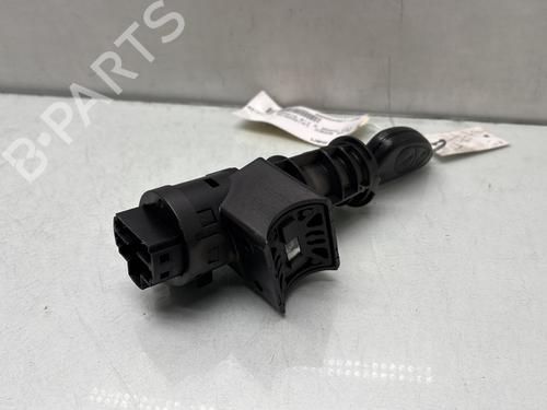 Used Ignition barrel Ignition barrel ALFA ROMEO 147 (937_) 1.9 JTDM 8V (937.AXD1A, 937.AXU1A, 937.BXU1A) (120 hp) 31880916 31880916