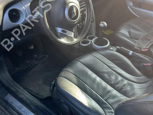 Front left door window MINI MINI (R50, R53) Cooper | BP30819597C18