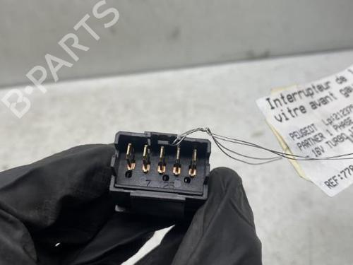 Used Left front window switch Left front window switch PEUGEOT PARTNER MPV (5_, G_) 1.6 HDi 75 (75 hp) 19953688 19953688