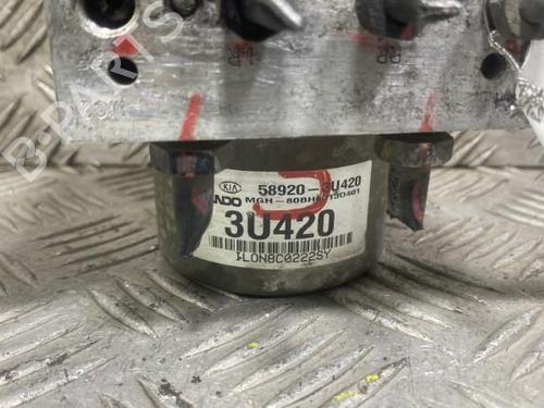 ABS pump KIA SPORTAGE III (SL)  | BP19957902M43