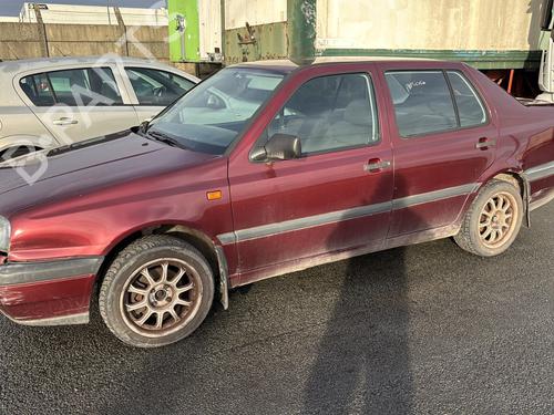 Left headlight VW VENTO (1H2) 1.9 TDI | BP32386499C28