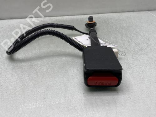 Used Seat buckle Seat buckle KIA SPORTAGE IV (QL, QLE) 1.7 CRDi (116 hp) 28385215 28385215