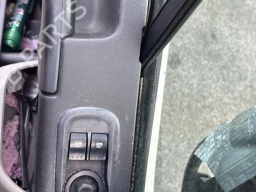 Left front window switch RENAULT MASTER III Van (FV) 2.3 dCi 100 FWD (FV0A, FV0B, FV0G, FV0K, FV0H) | BP34243243I27  - Image 17