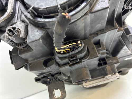 Left headlight AUDI A3 Sportback (8VA, 8VF) 1.6 TDI | BP39708251C28 - Image 10