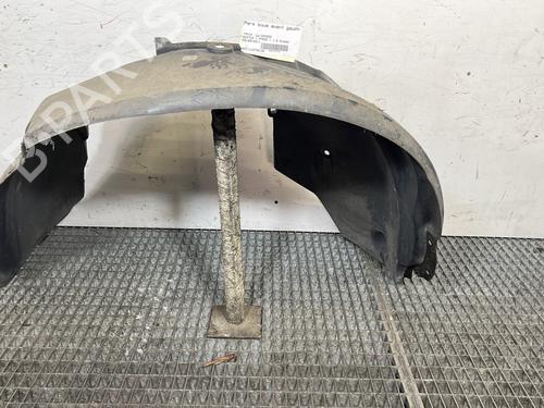 wheel-arch-dacia-duster-hs_-2010-2011-2012-2013-2014-2015-2016-2017-2018-32118558 main image