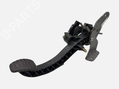 clutch-pedal-renault-scenic-ii-jm01_-2003-2004-2005-2006-2007-2008-2009-2010-40439316 main image