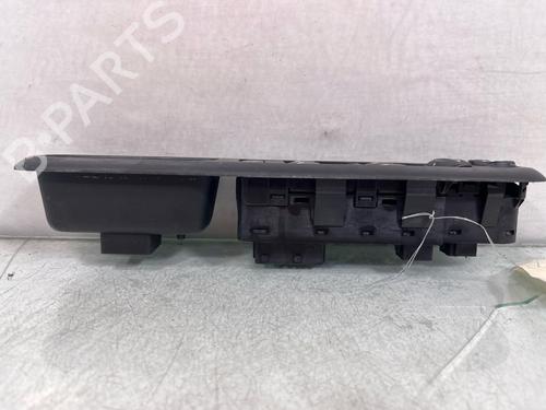 Used Left front window switch Left front window switch PEUGEOT 5008 (0U_, 0E_) 2.0 HDi 150 / BlueHDi 150 (150 hp) 36162594 36162594