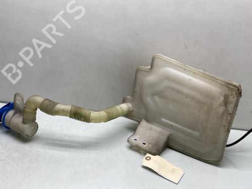 Used Windscreen washer tank VW GOLF V (1K1) 2.0 TDI (170 hp) 31858157