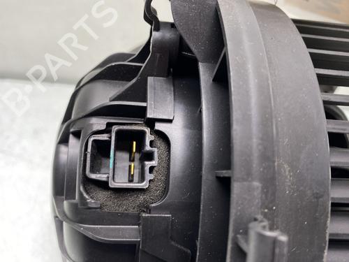 Heater blower motor RENAULT LATITUDE (L70_) 2.0 dCi 150 (L70H) | BP31212270M62
